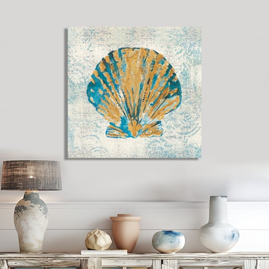 Designart - Coastal Pastel seashells I